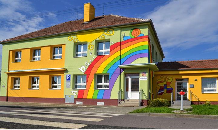 ZŠ Holasice